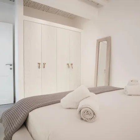 Apartment Pyrthea *